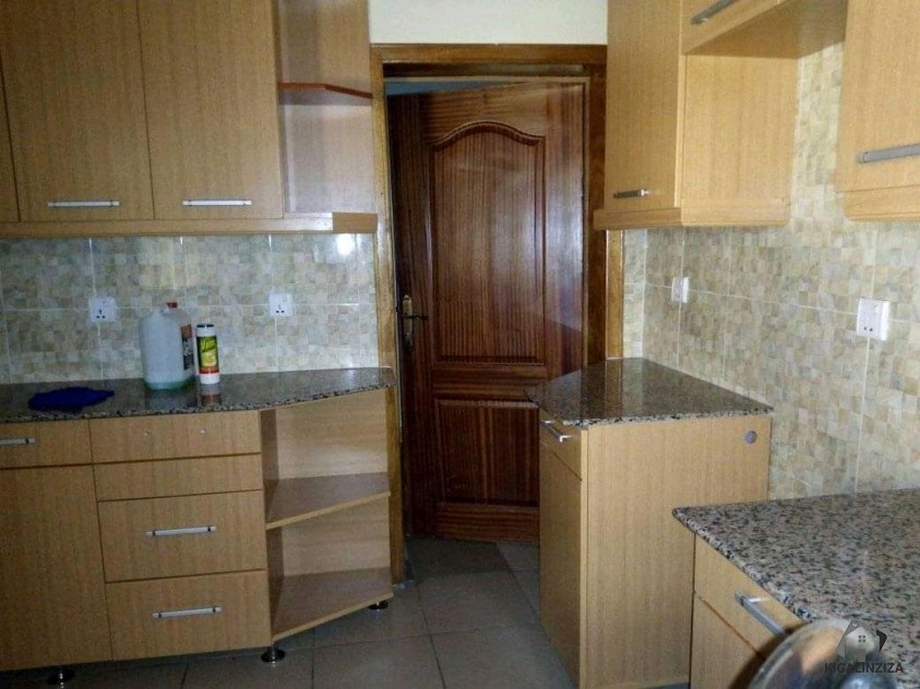 Remera near Gishushu RDB beautiful unfurnished house for rent at 600