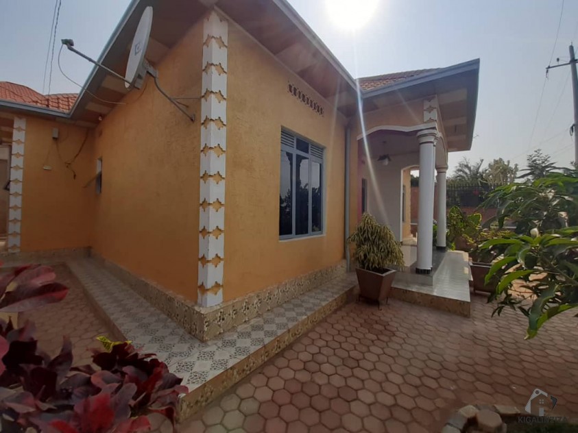 Affordable house for sale in kigali kimironko nayinzira Nziza