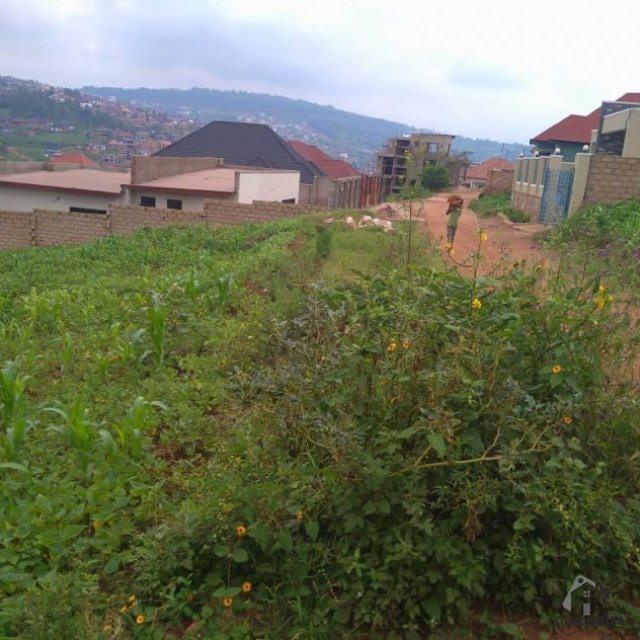 Plot for sale in kicukiro Gahanga 0788579170