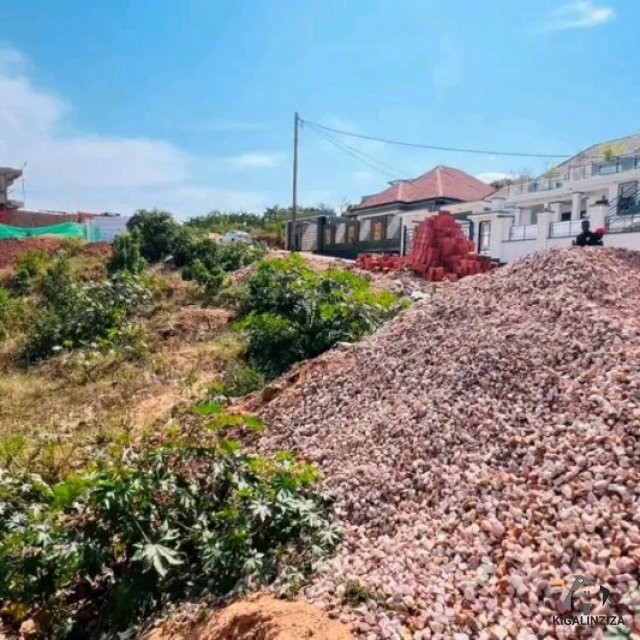 Very nice plot for sale at kagarama Muyange+250788579170