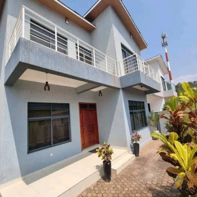 House for rent in Rebero
