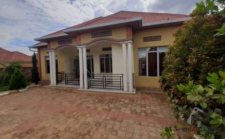 House for sale in Kanombe