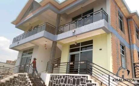 Unfurnished apartment for rent in Kicukiro Kagarama