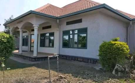House for sale in Remera