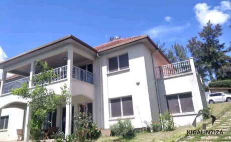 House for sale in Nyarutarama