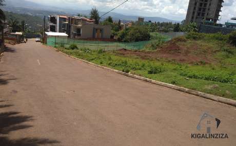 Plot for sale at kicukiro nyanza +250788579170