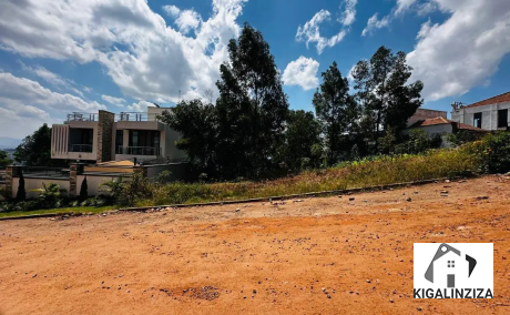 Plot for sale at kicukiro Rebero +250788579170