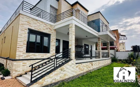 House for sale at kicukiro Rebero+250788579170