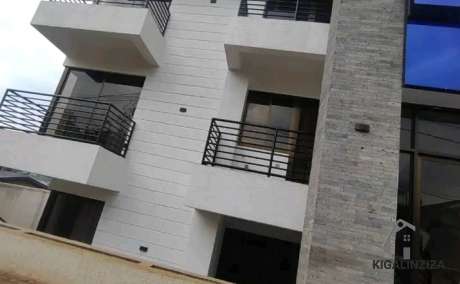 Unfurnished apartment for rent in Kimironko