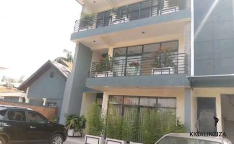 Apartment for rent in Rebero