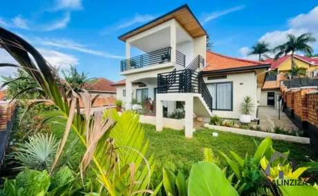 Furnished House for rent in Rebero